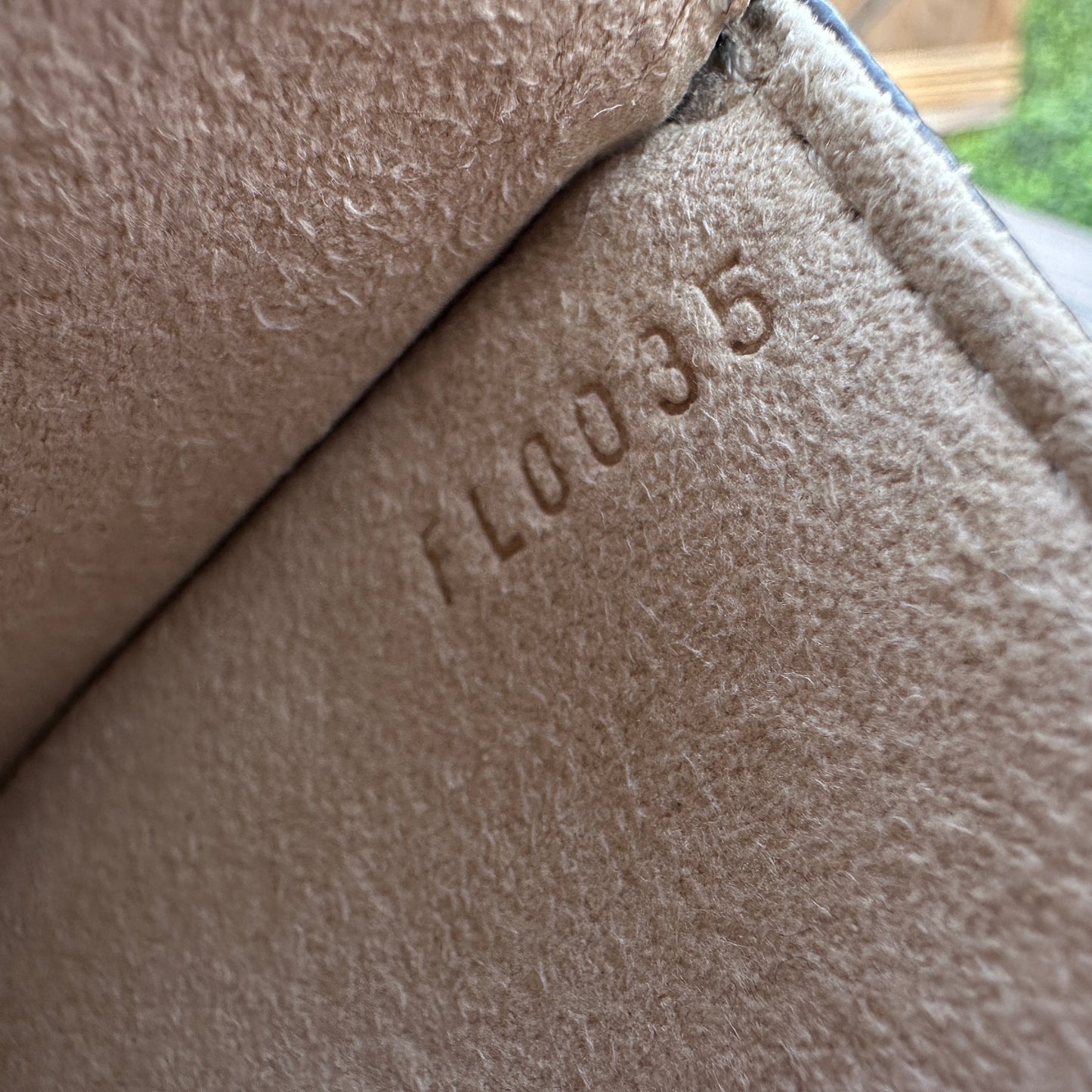 Louis Vuitton Pochette Florentine