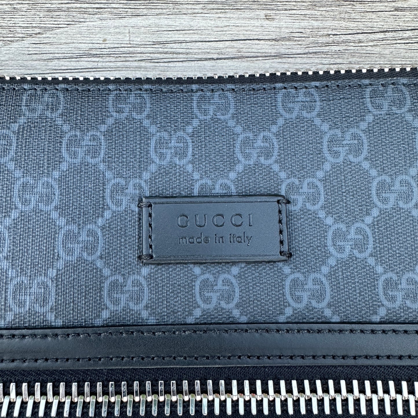 Gucci Supreme GG Black Messenger