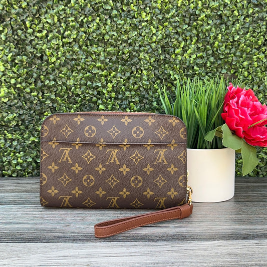 Louis Vuitton Pochette Orsay Clutch