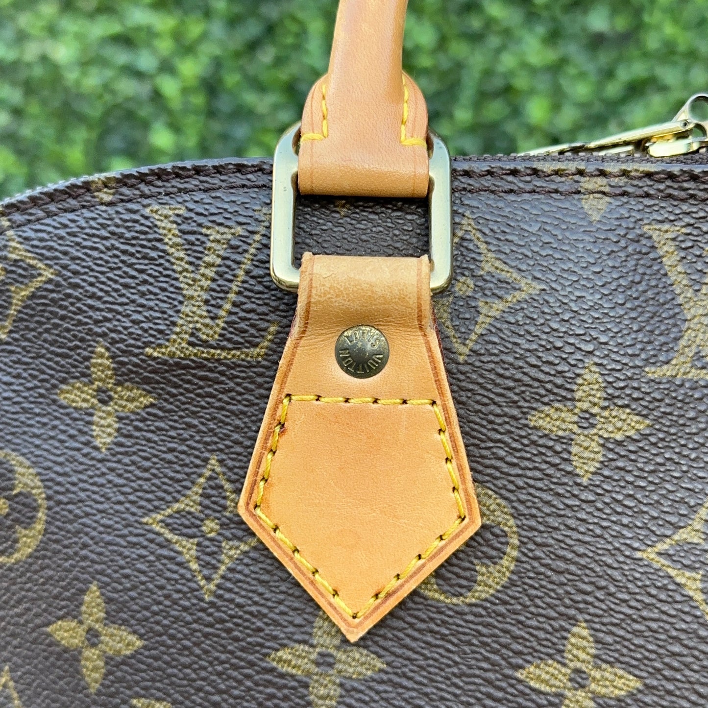 Louis Vuitton Alma PM