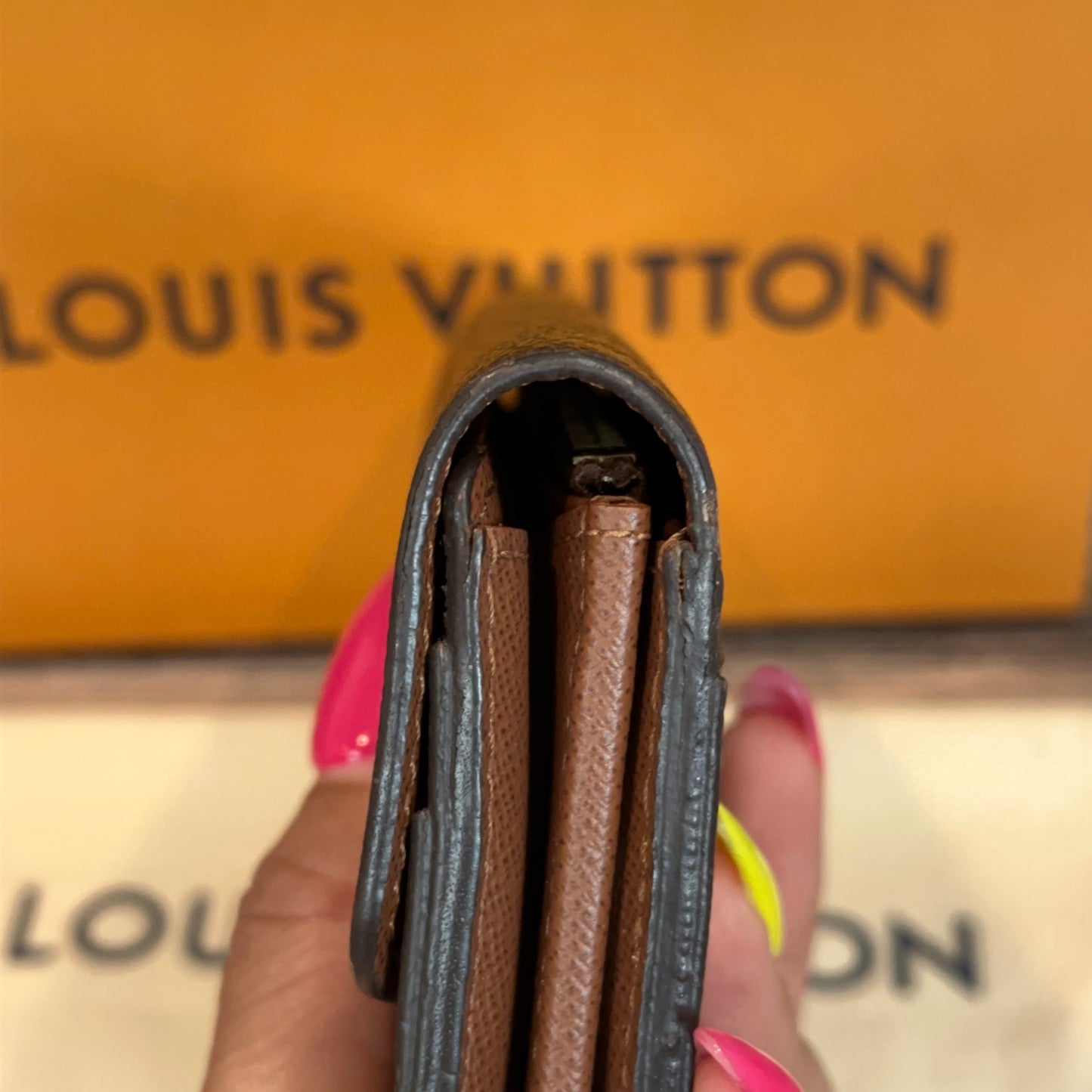 Louis Vuitton Sarah Wallet