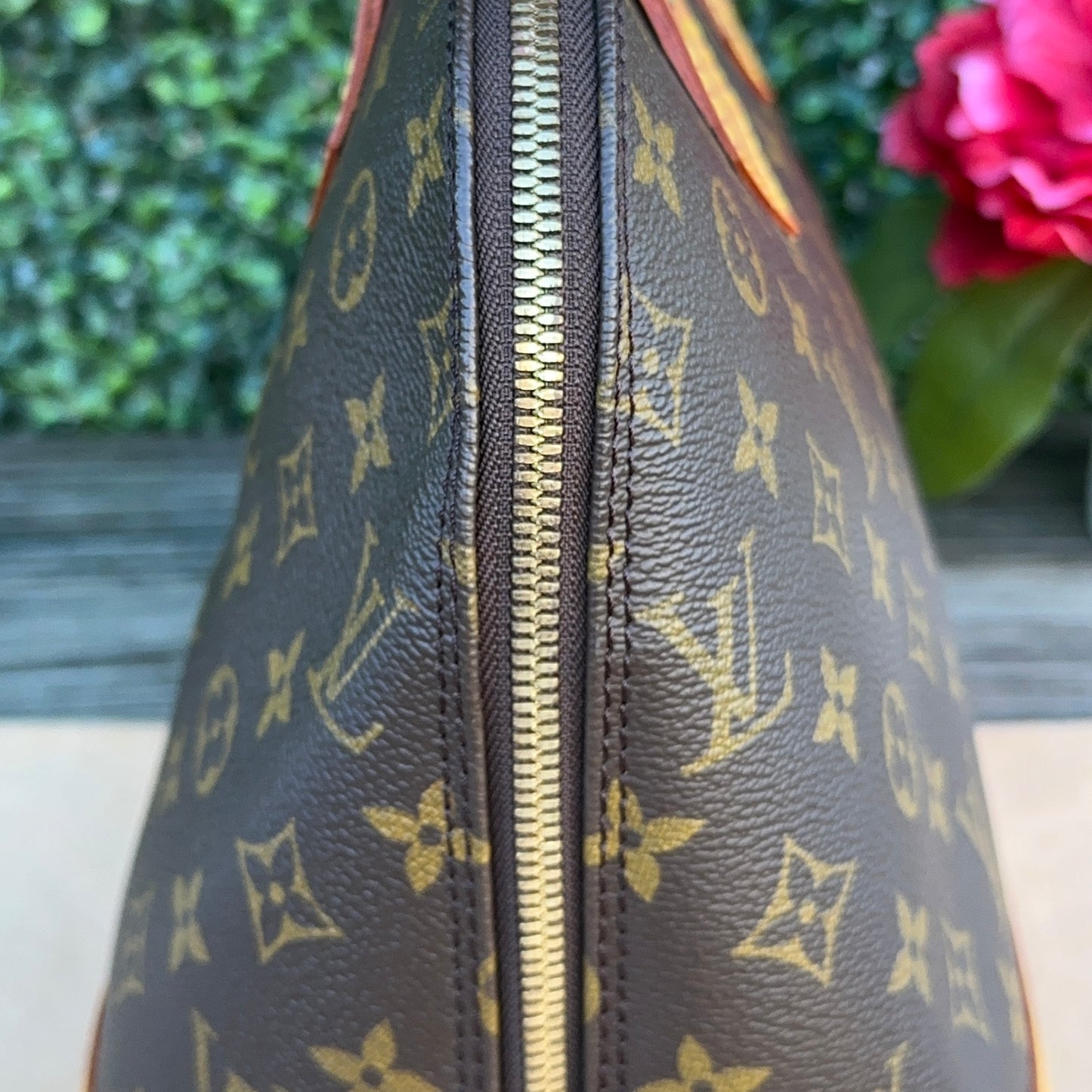 Louis Vuitton Alma PM Monogram