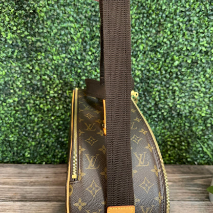 Louis Vuitton Monogram Packall PM