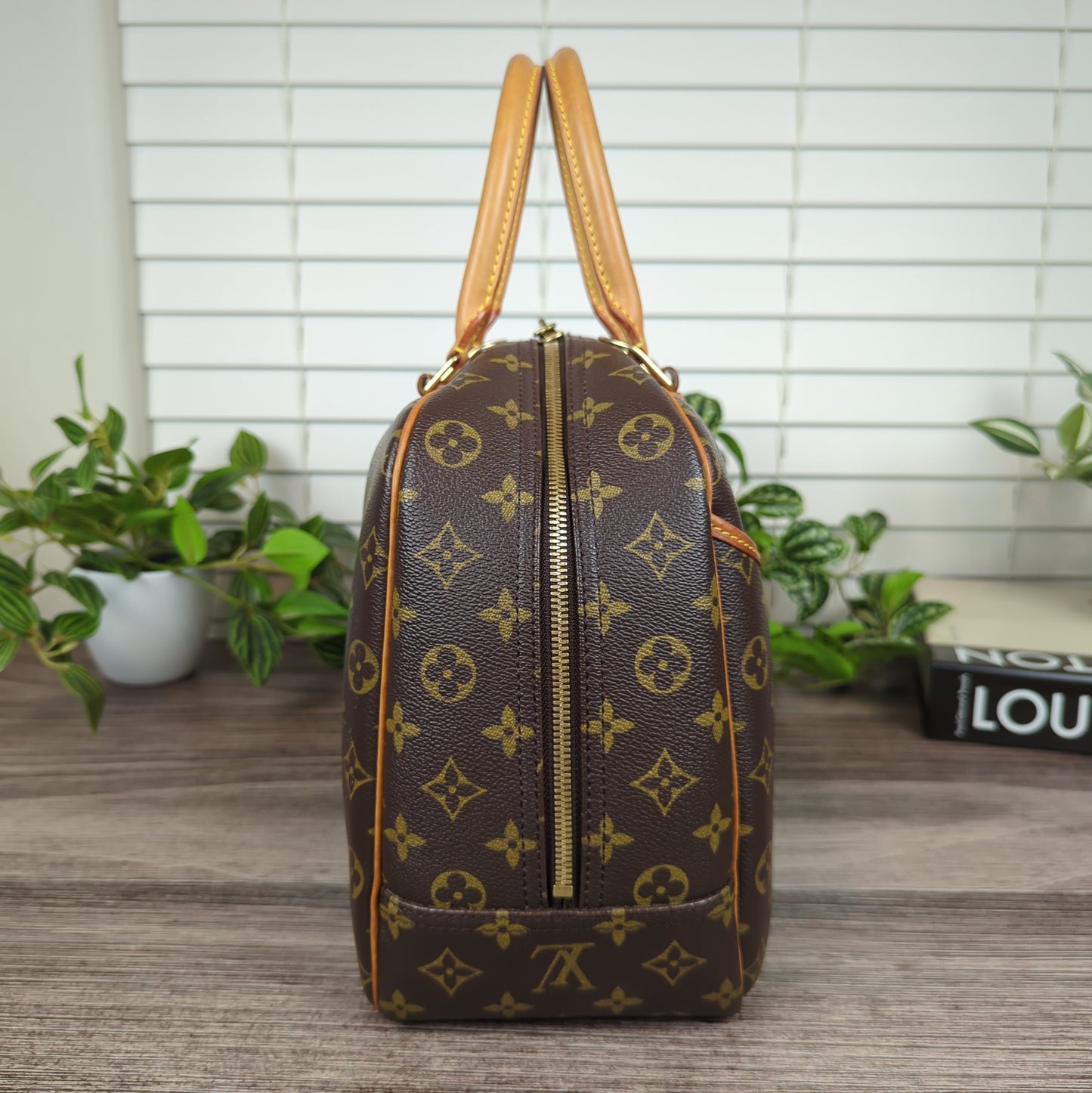 Louis Vuitton Deauville Monogram