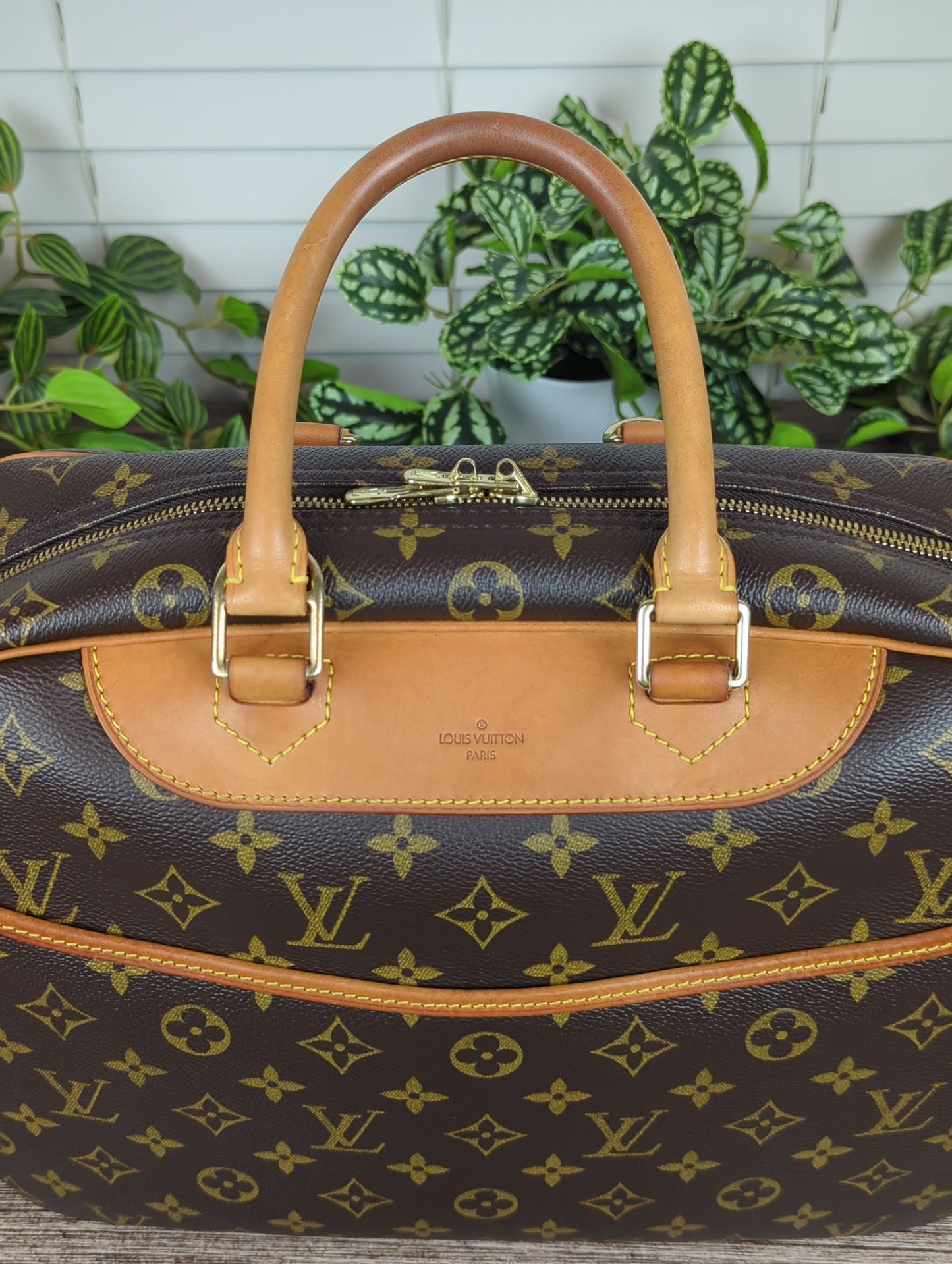 Louis Vuitton Deauville Monogram