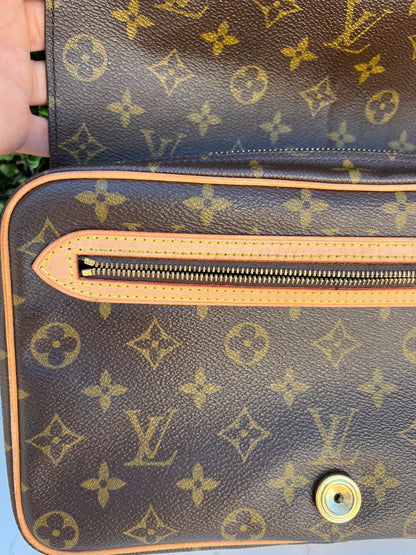 Authentic Preowned LV Vintage Monogram Saint Germain GM