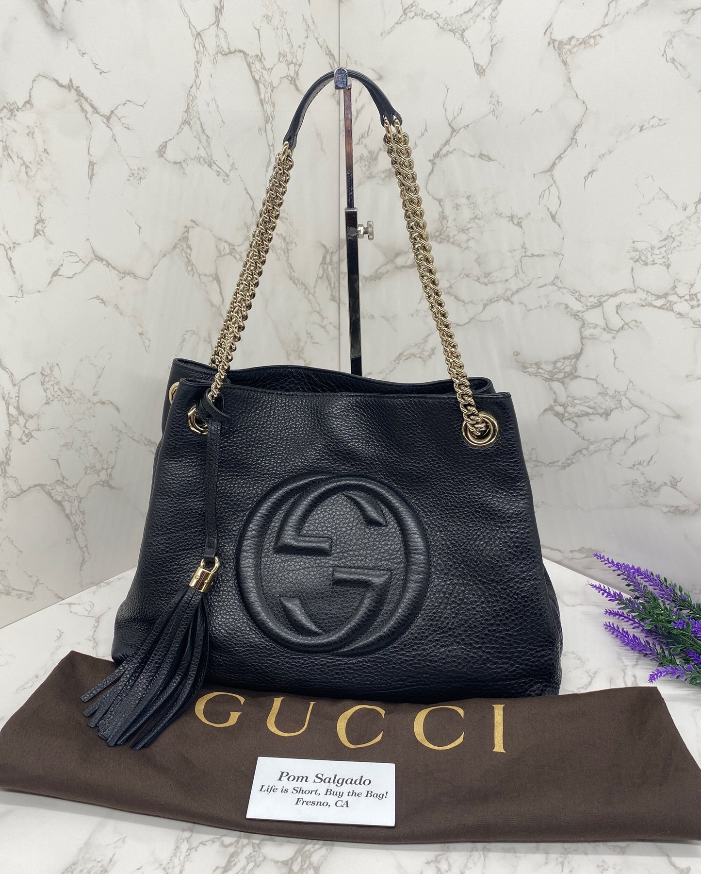 Gucci Medium Soho Double Chain Pebbled Leather in Black