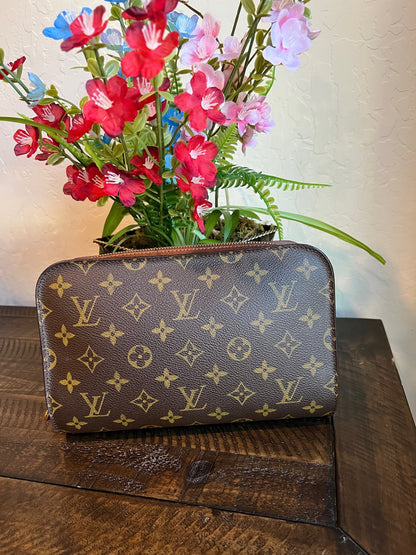 Pochette Orsay Clutch Monogram Canvas