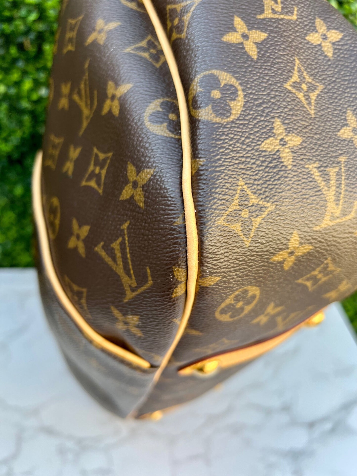 Galliera GM Monogram Hobo Bag