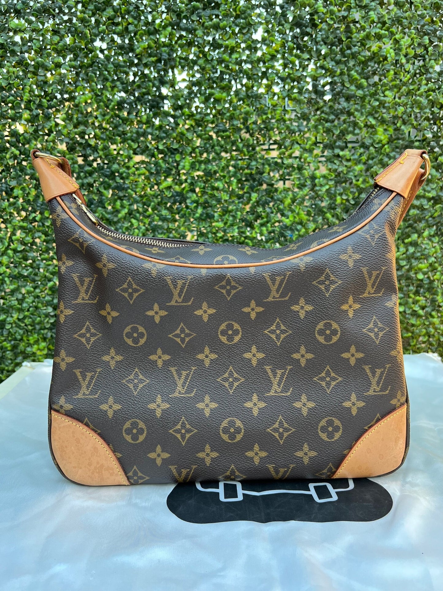 Boulogne 30 Monogram Shoulder Bag