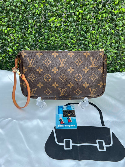 Authentic Preowned LV Pochette Accessories Old Model