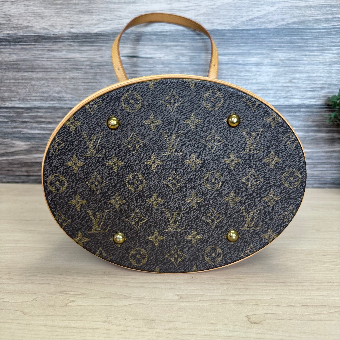 Bucket GM Monogram Canvas