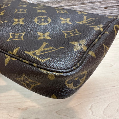 Pochette Accessories Monogram Canvas