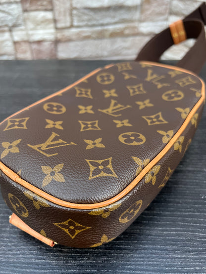 Pochette Gange Monogram Belt Bag