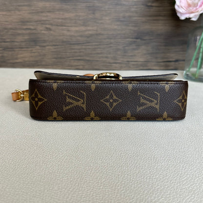 Lagoon Clutch Monogram Pochette  Case