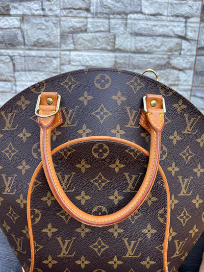 Ellipse MM Monogram Canvas