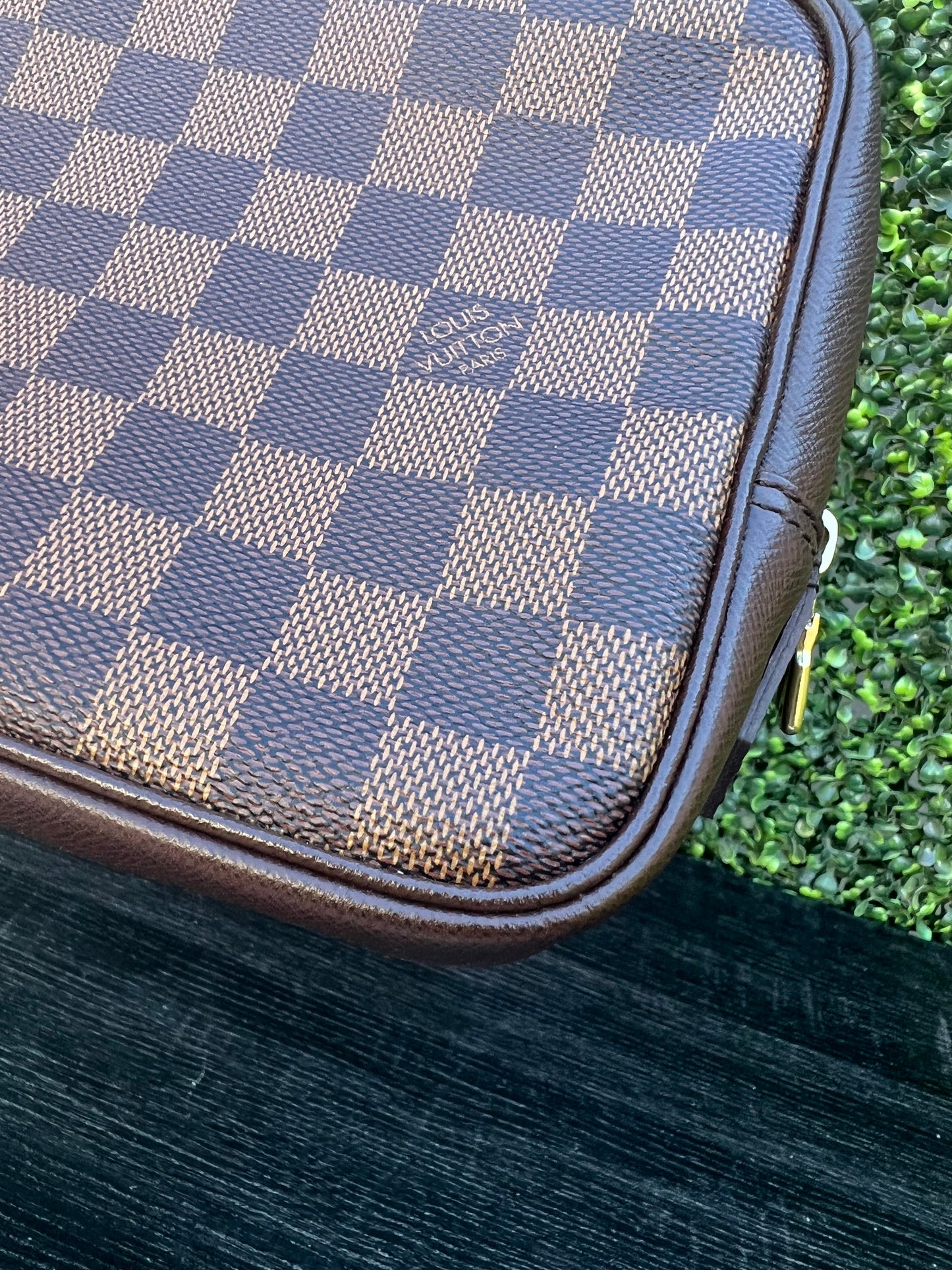 Toiletry Damier Pouch GM