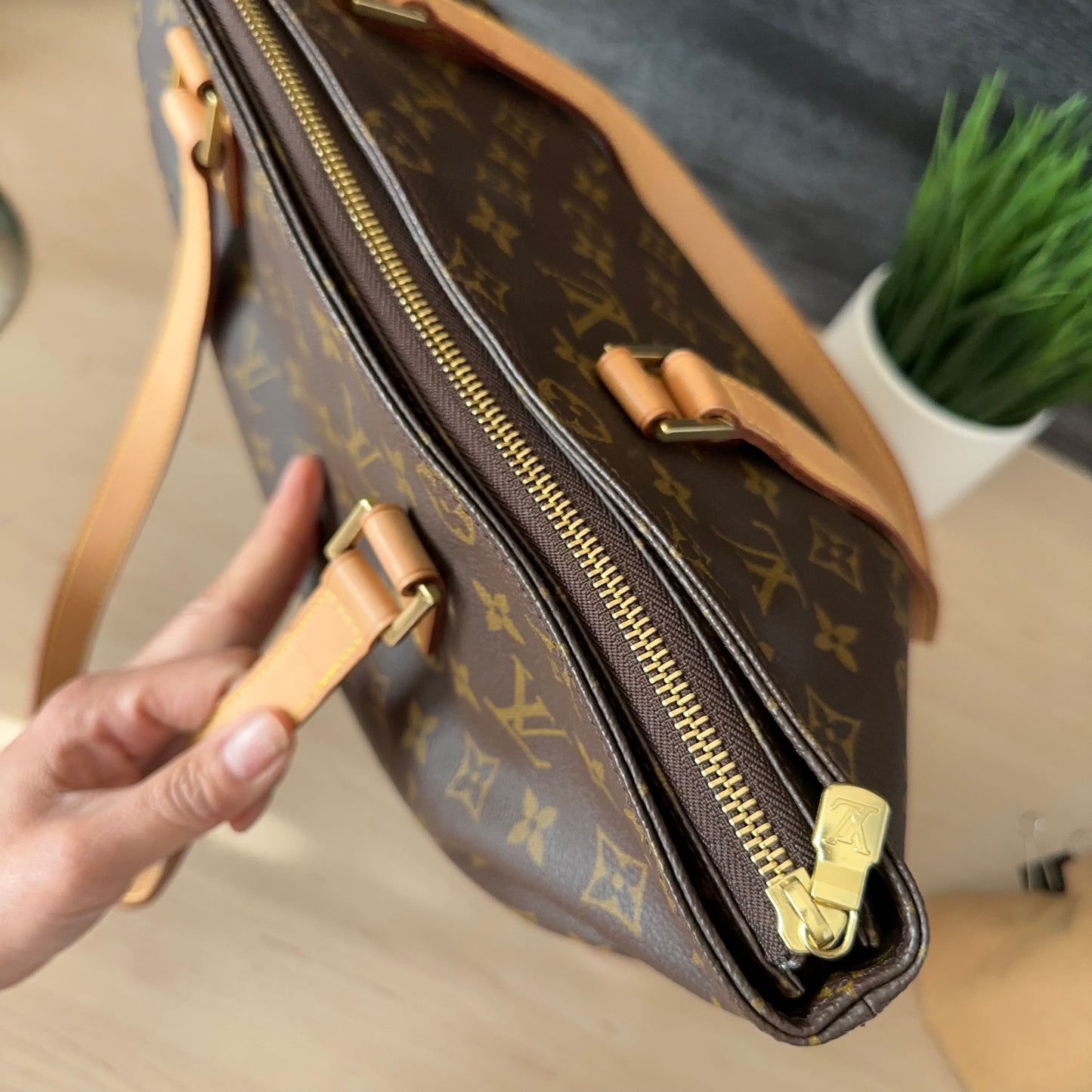 Louis Vuitton Cabas Mezzo Monogram Canvas