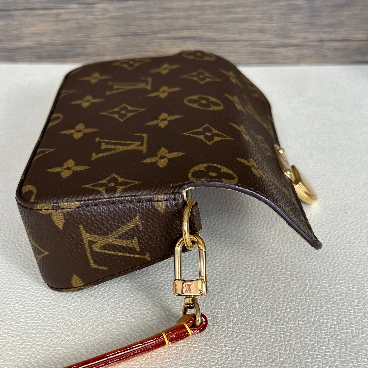 Lagoon Clutch Monogram Pochette  Case