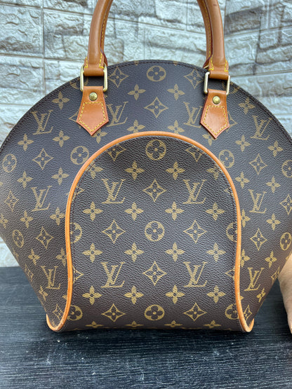 Ellipse MM Monogram Canvas