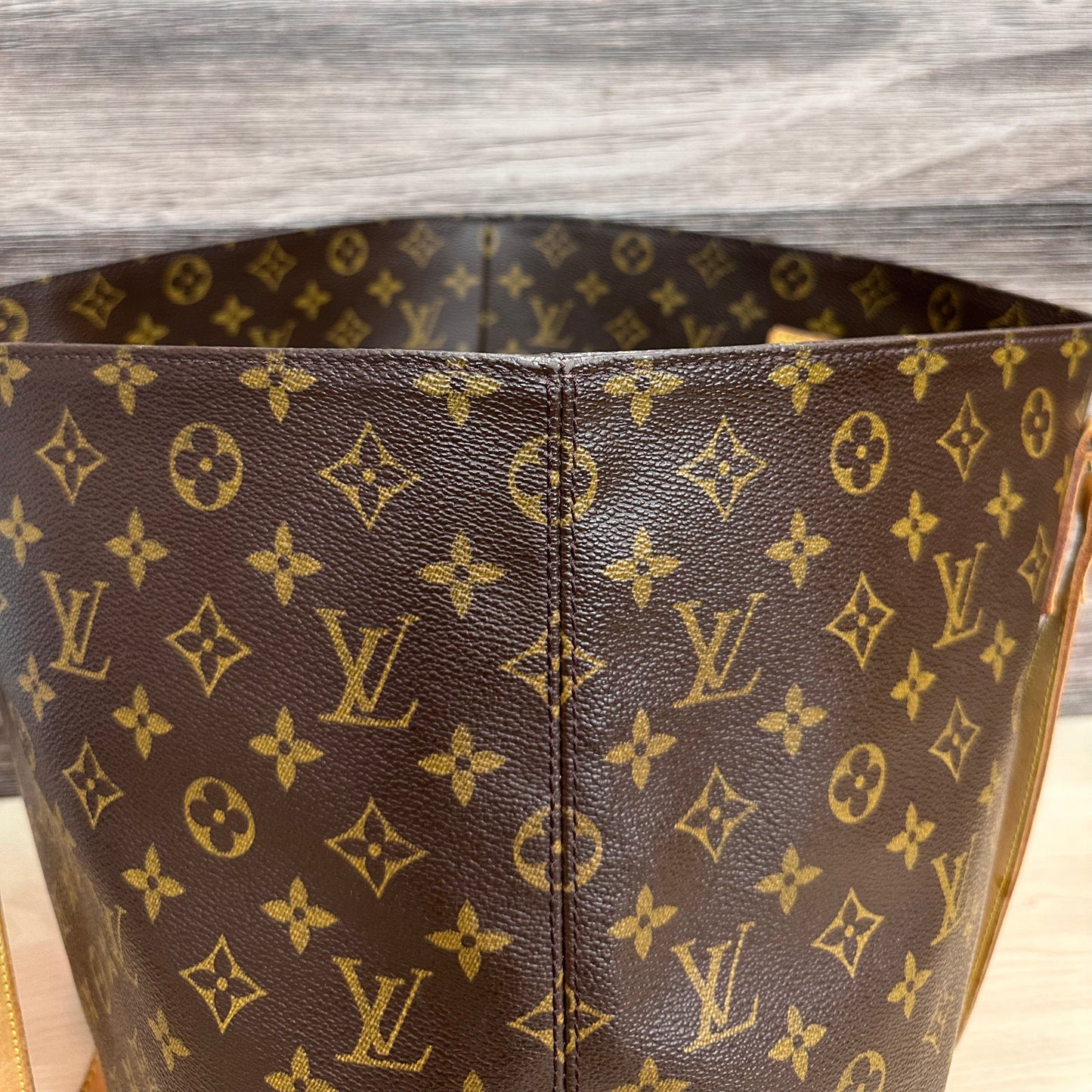 Cabas Alto Monogram Canvas