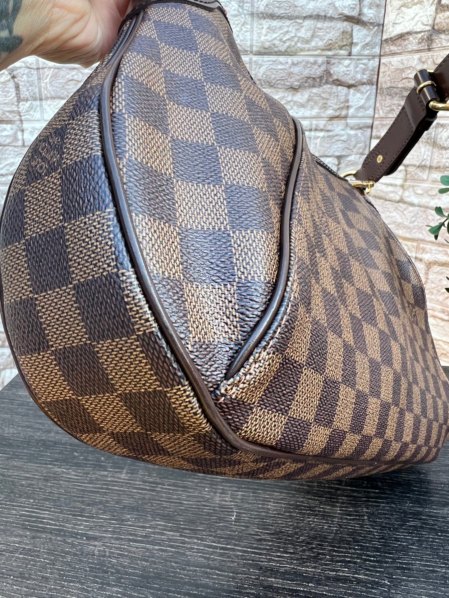 Thames GM Damier Ebene Canvas