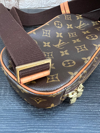 Pochette Gange Monogram Belt Bag