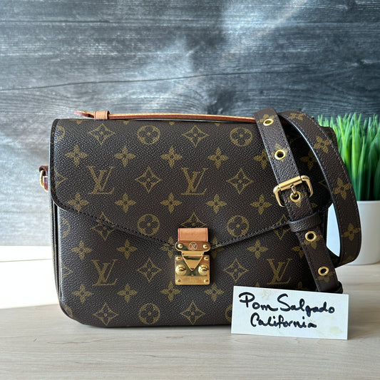 Authentic Preowned Louis Vuitton Pochette Metis