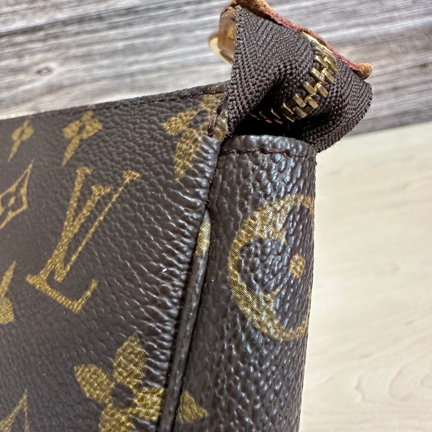 Pochette Accessories Monogram Canvas