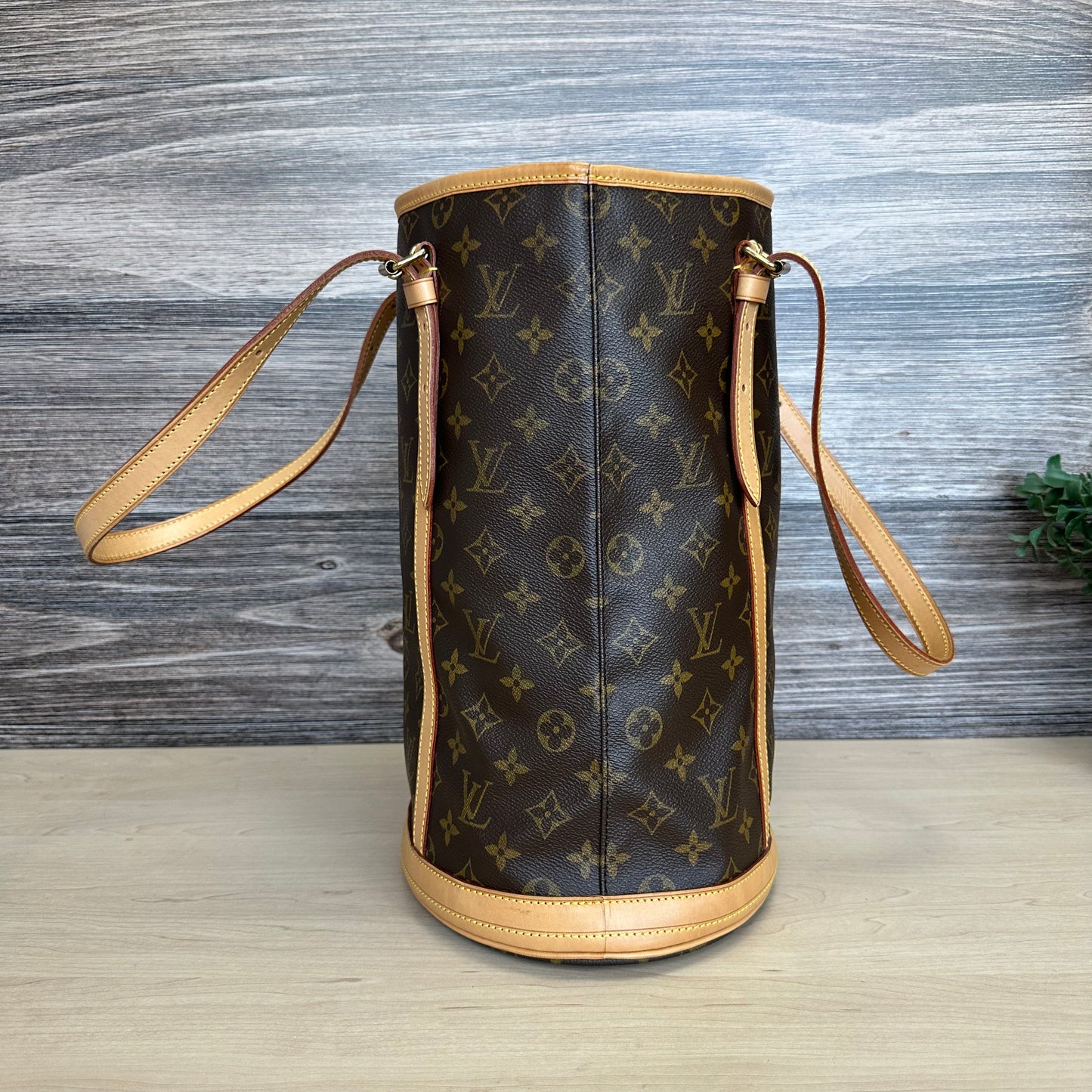 Bucket GM Monogram Canvas